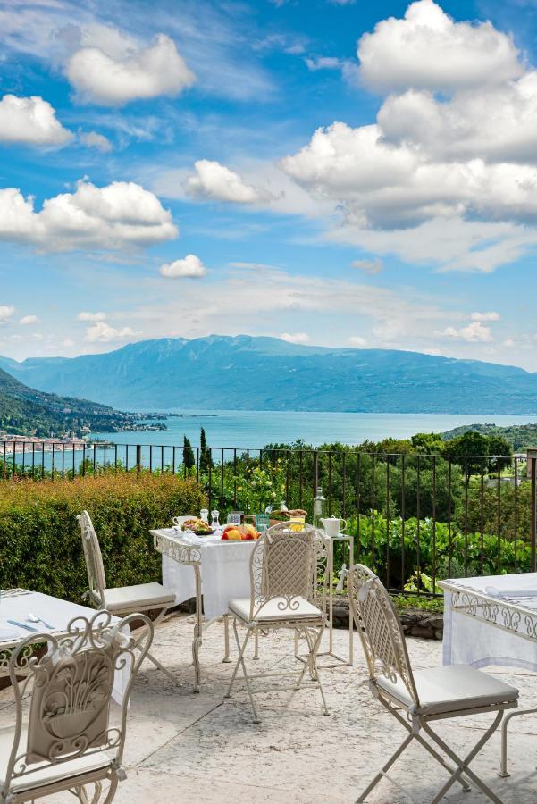 Arcadio Hotel